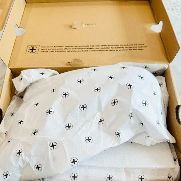 Dr. Martens 1460 PASCAL CONFETTI SUEDE LACE UP BOOTS - Picture 8 of 10